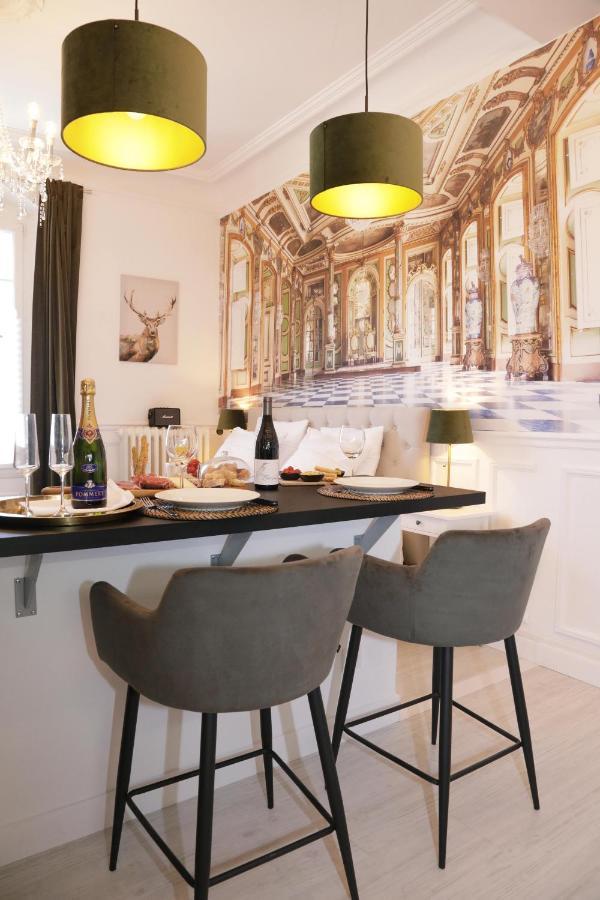 Ferienwohnung La Marquise - Cosy Flat - Jacuzzi - Senlis Senlis  Exterior foto